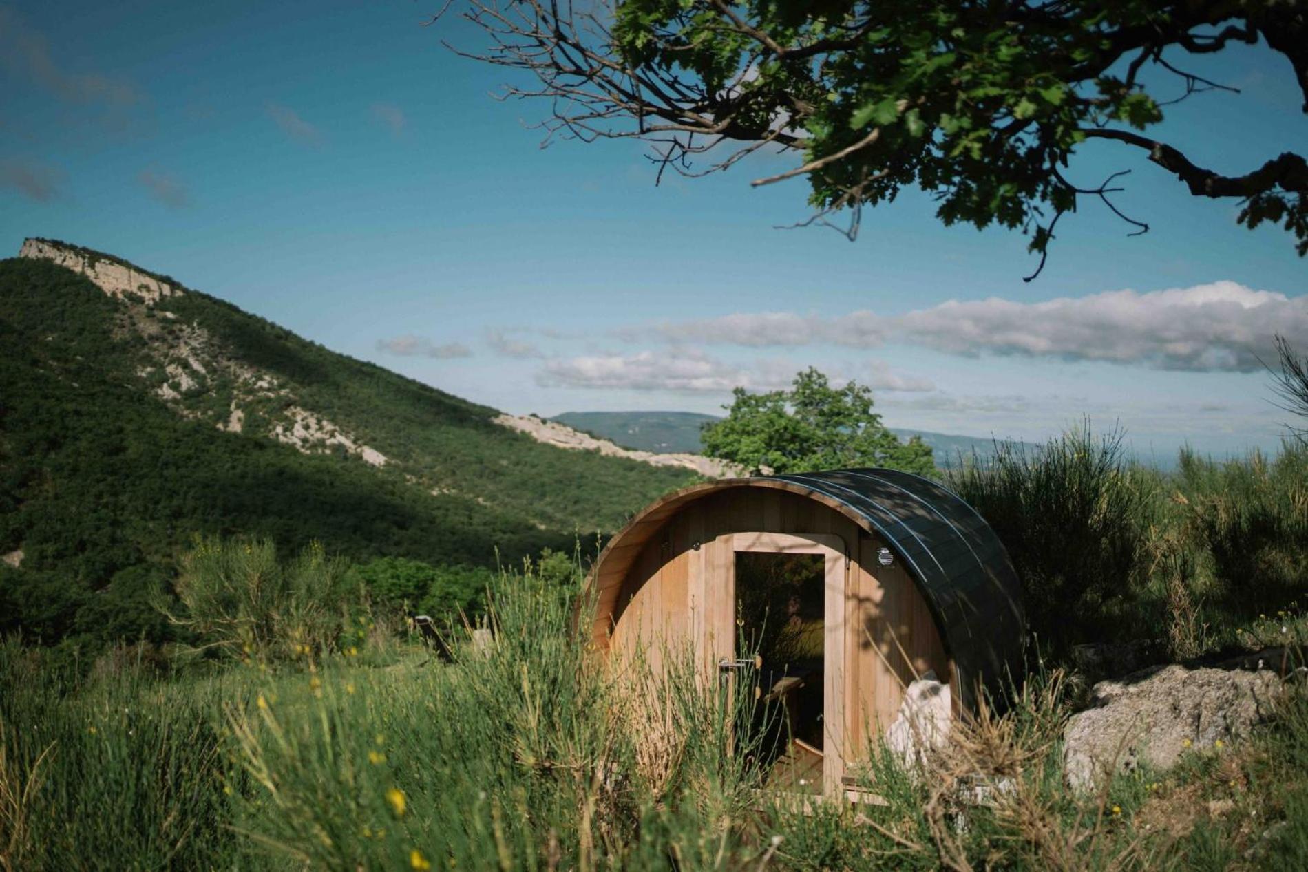 Le Domaine Du Castellas Sivergues Exterior photo